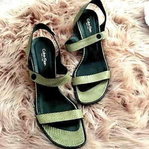 Calvin Klein Snakeskin Heels 7m